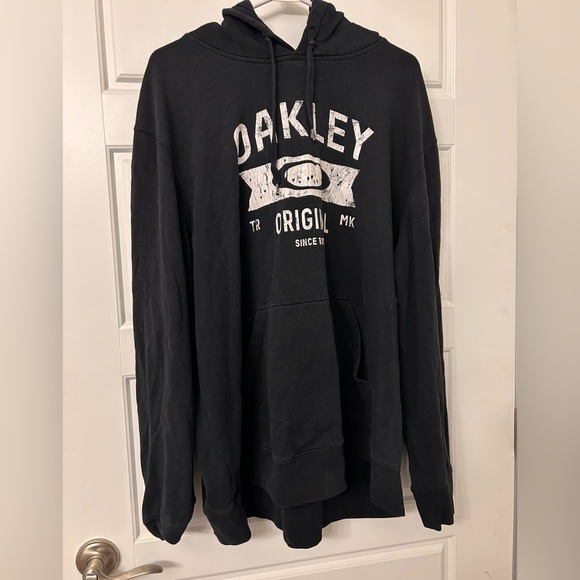 Men’s Oakley Hoodie black - Picture 1 of 2